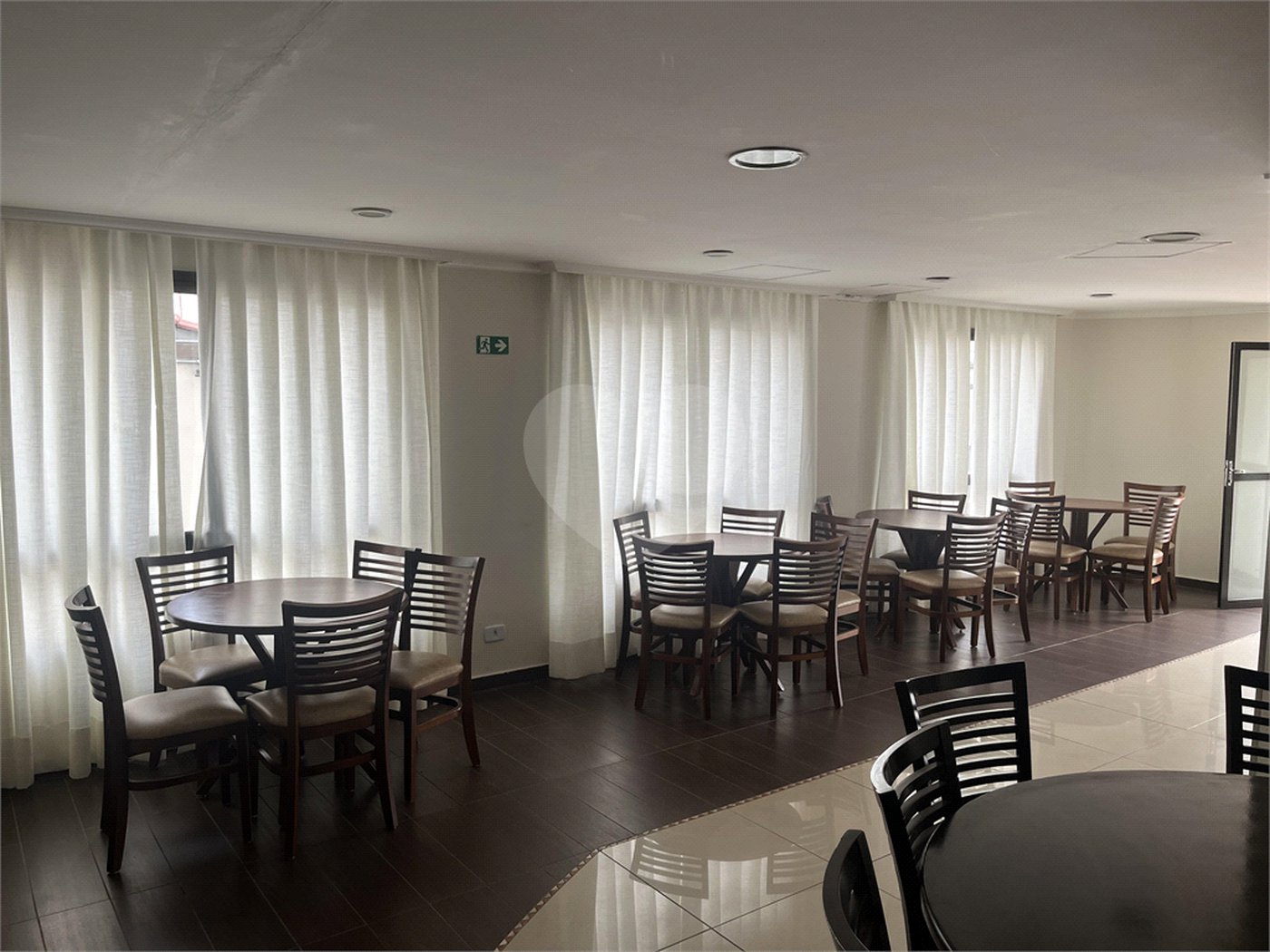 Apartamento á venda na Saúde com 108m² 3 dormitórios 1 suíte e 2 vagas