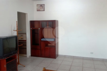 Casa à venda com 3 quartos, sendo 1 suíte, em Vila Medeiros, São Paulo, SP