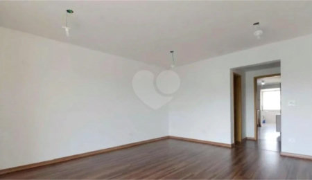 Apartamento à venda com 3 suítes em Santa Teresinha, São Paulo, SP