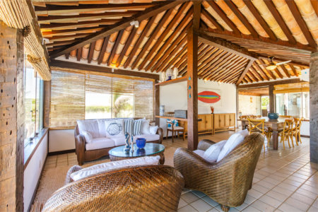 Casa em condomínio à venda com 6 quartos, sendo 5 suítes,  em Praia Rasa, Armação dos Búzios, RJ