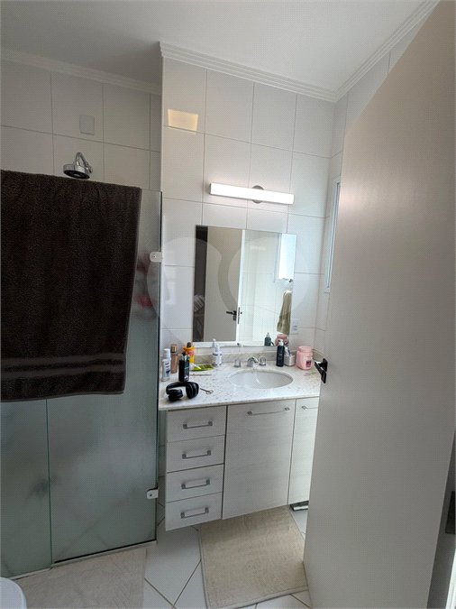 Casa à venda com 4 suítes no condomínio Jardim das Palmeiras, Vinhedo - SP