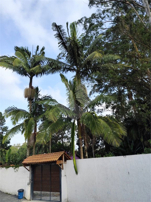 Casa à venda com 3 quartos, sendo 1 suíte, no condomínio Caconde, São Bernardo do Campo - SP