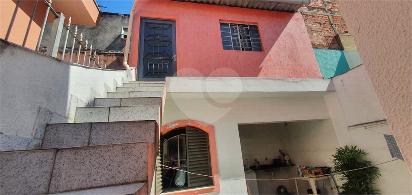 Sobrado à venda com 2 quartos, sendo 1 suíte, em Imirim, São Paulo, SP
