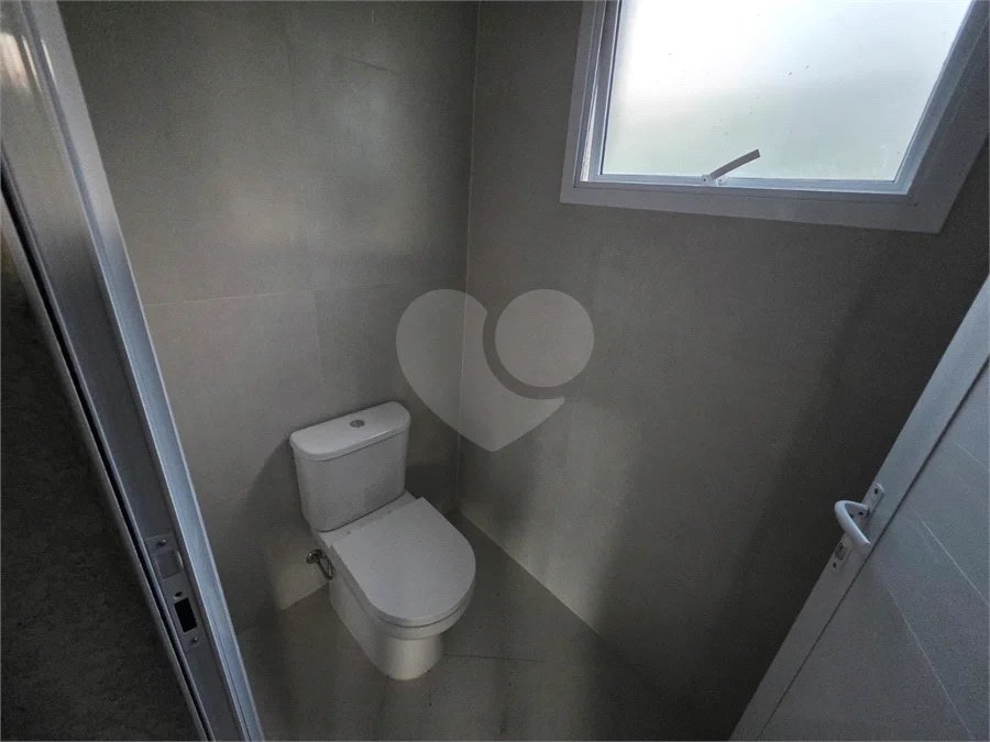 Casa à venda com 4 suítes no condomínio Residencial Jardim Primavera, Louveira - SP