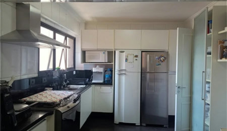 Apartamento à venda com 3 suítes em Morumbi, São Paulo, SP