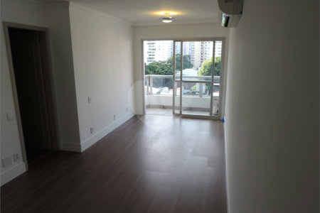 Apartamento à venda com 2 quartos, sendo 1 suíte,  em Indianópolis, São Paulo, SP