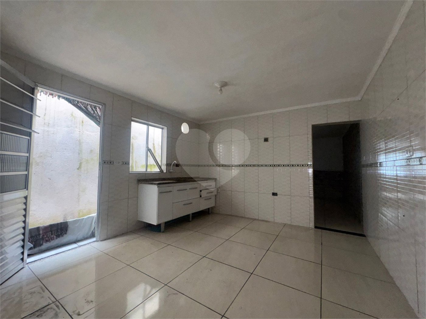 Sobrado à venda com 2 quartos em Vila Antonieta, São Paulo, SP