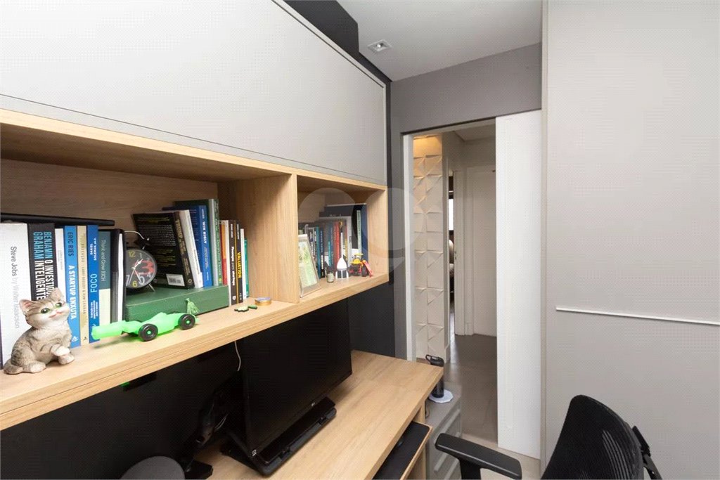 Apartamento à venda com 3 quartos, sendo 1 suíte,  em Vila Olímpia, São Paulo, SP