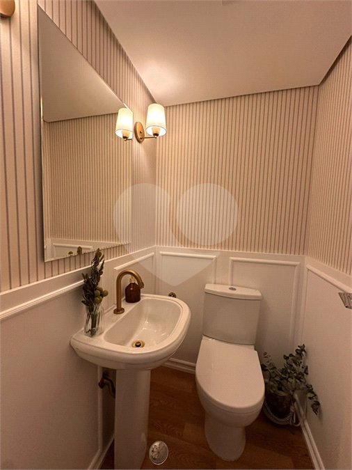Apartamento para alugar com 3 quartos, sendo 2 suítes, em Moema, São Paulo, SP