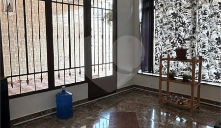 Casa Térrea à venda com 4 quartos em Vila Vitório Mazzei, São Paulo, SP