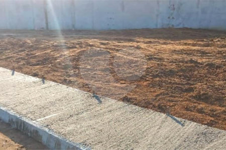 Terreno com 250,00 m² de área total, na Vila Carmem .