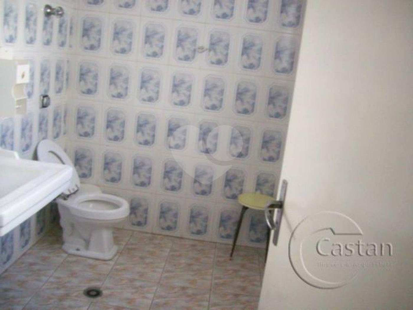 Sobrado à venda com 4 quartos, sendo 1 suíte, em Vila Monumento, São Paulo, SP