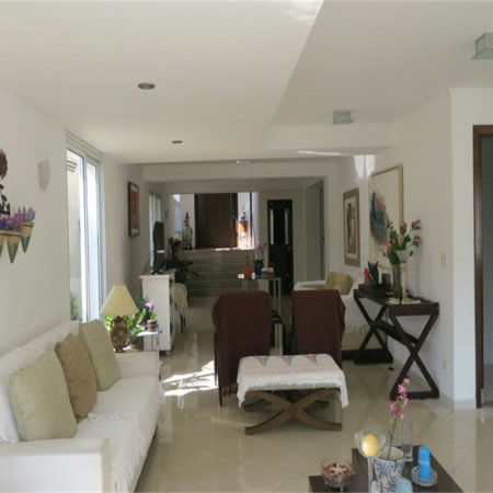 Casa à venda com 3 suítes em Vila Inah, São Paulo, SP