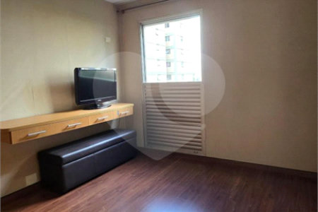 Apartamento à venda com 3 quartos em Vila Campestre, São Paulo, SP