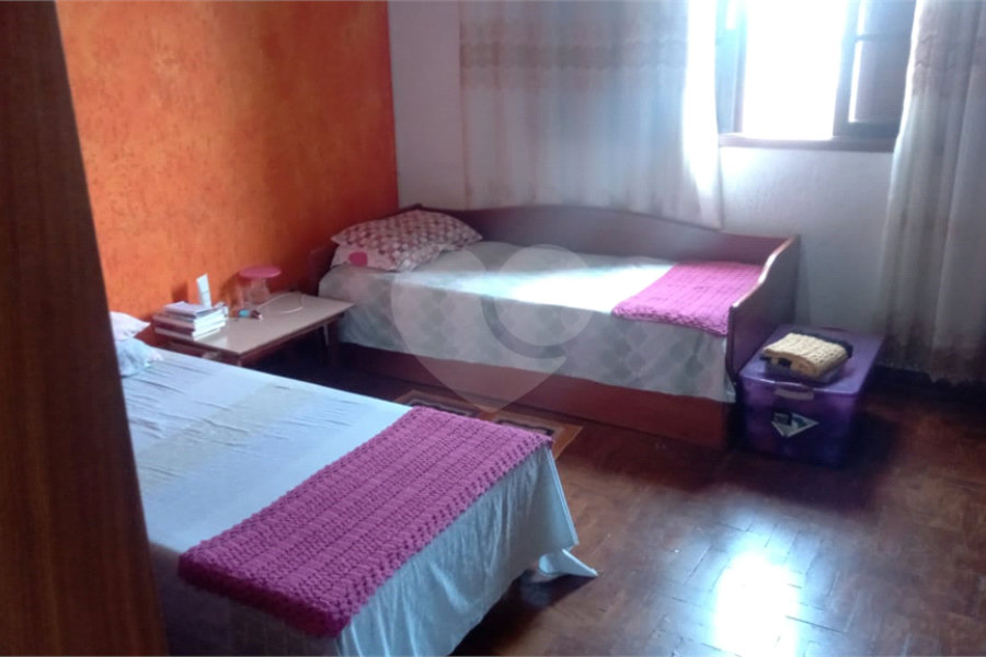 Casa à venda com 3 quartos, sendo 1 suíte, em Vila Medeiros, São Paulo, SP