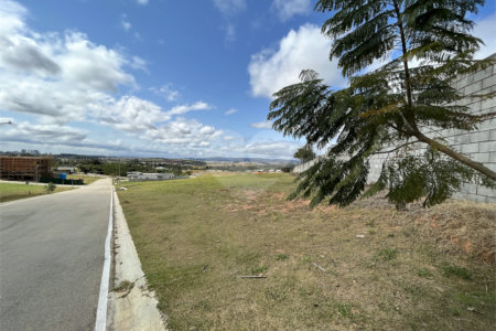 Terreno à venda no condomínio Up Residencial, Votorantim - SP