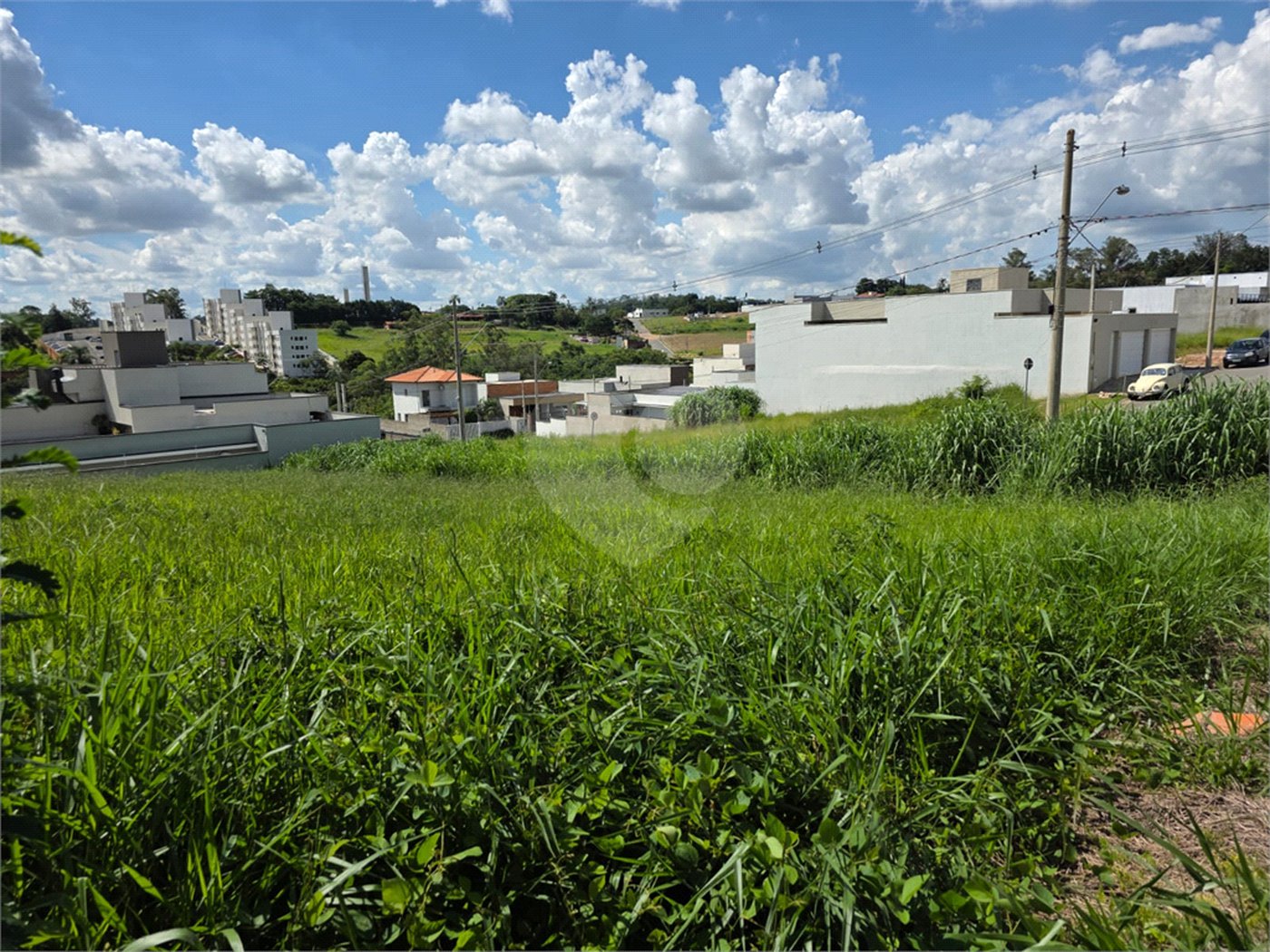 Terreno à venda com 1 suíte em Marambaia, Vinhedo, SP