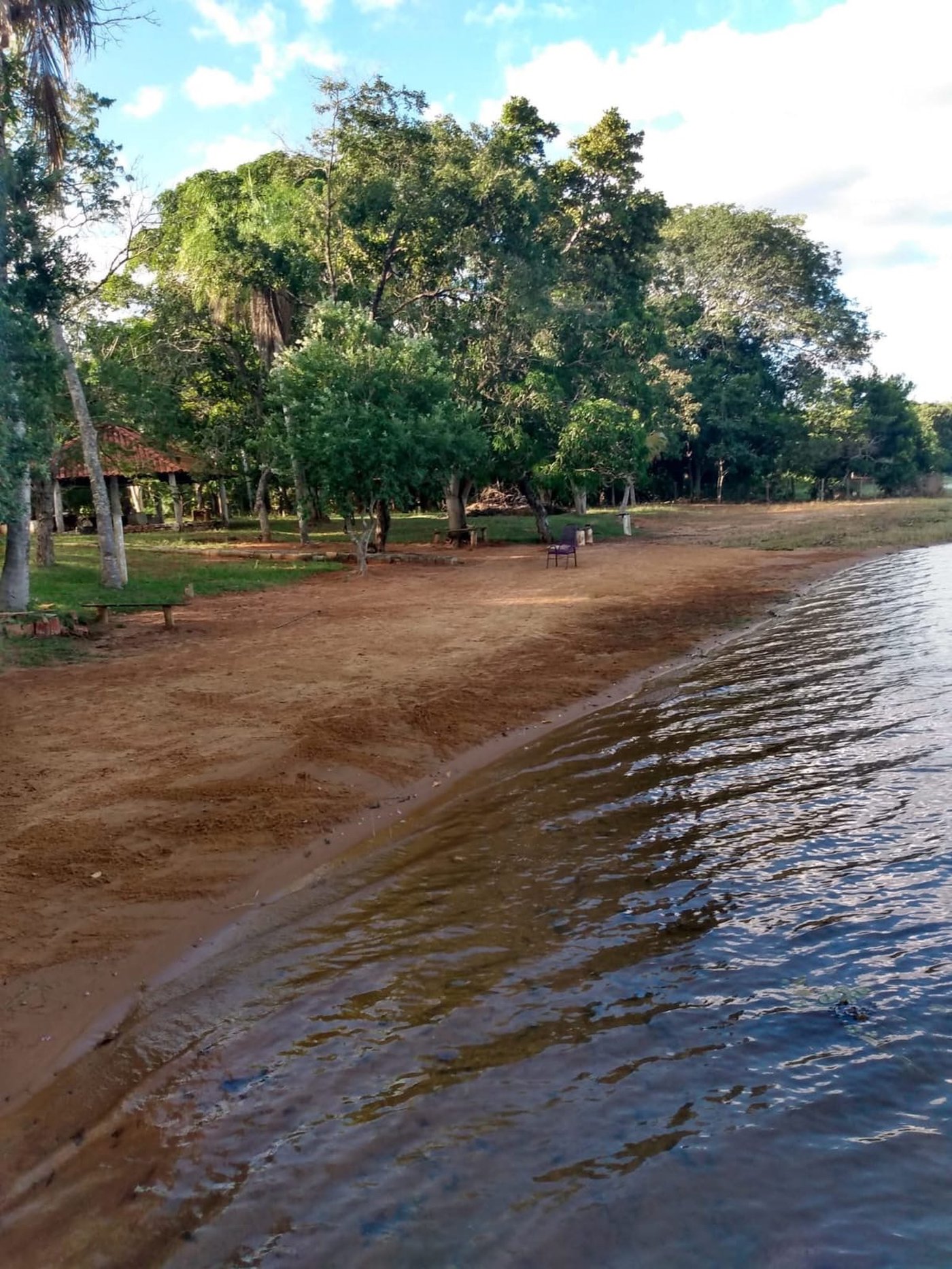 Sítio à venda com 2 quartos, sendo 1 suíte,  em Rural, Três Lagoas, MS