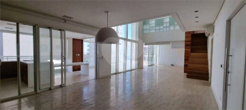Apartamento à venda com 3 suítes em Vila Mariana, São Paulo, SP