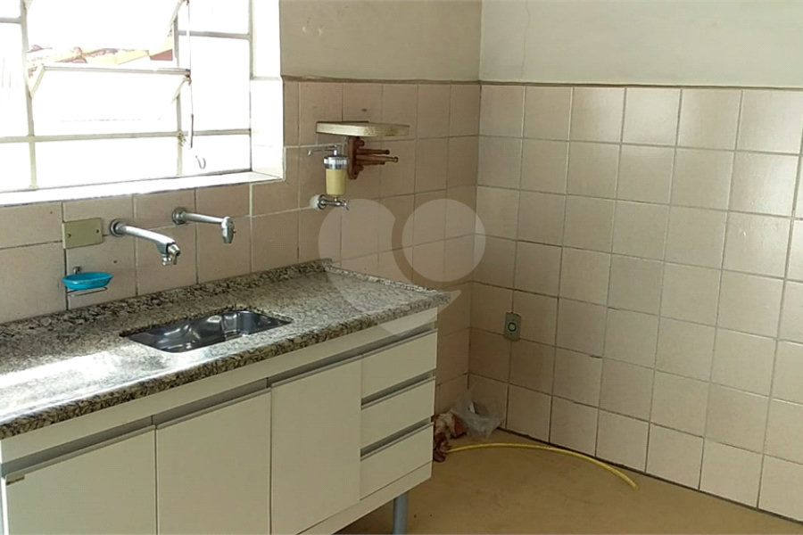 Sobrado à venda com 7 quartos, sendo 1 suíte, em Jardim São Paulo(zona Norte), São Paulo, SP