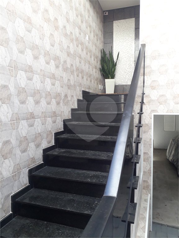 Sobrado à venda com 4 quartos, sendo 1 suíte, em Tremembé, São Paulo, SP