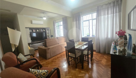 Apartamento à venda com 2 quartos, sendo 1 suíte,  em Tijuca, Rio de Janeiro, RJ