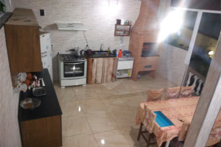 Casa à venda com 3 quartos, sendo 1 suíte,  em Jardim Planalto, Mogi das Cruzes, SP