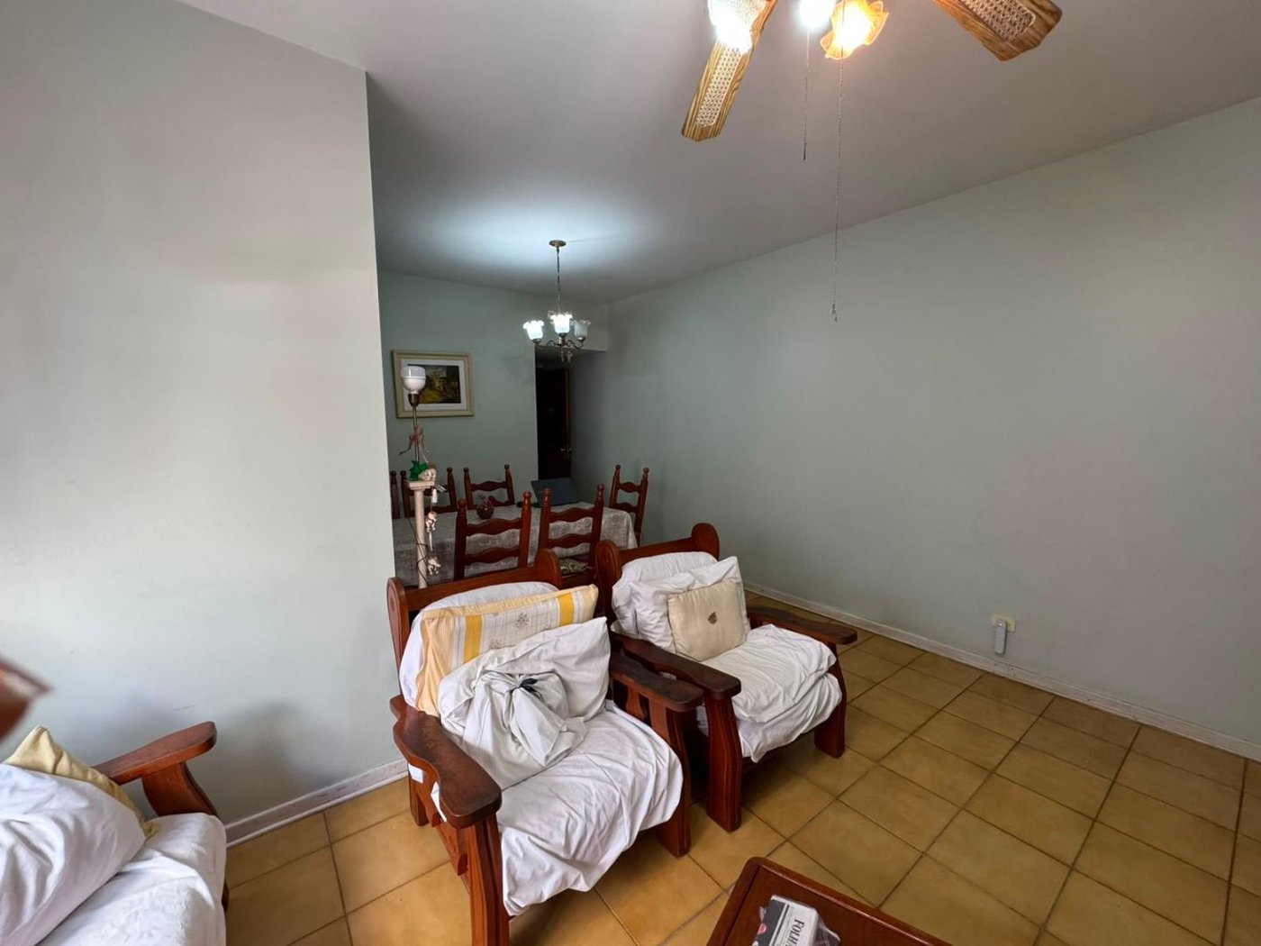 Apartamento com 3 dormitórios à venda, 150 m² por R$ 480.000,00 - Jardim Três Marias - Guarujá/SP