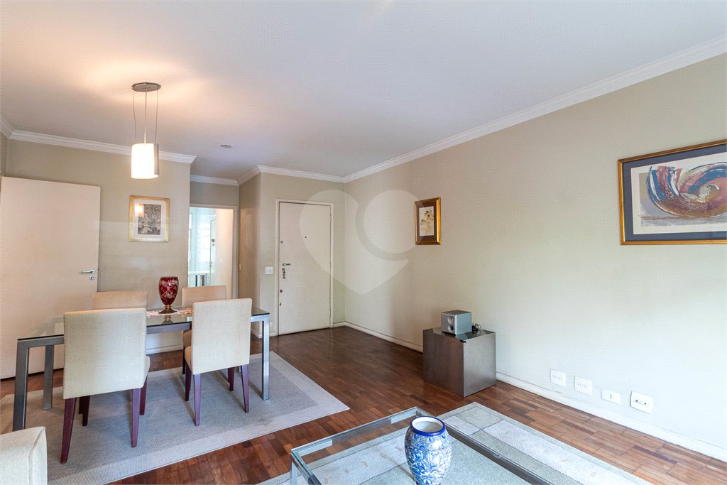 Apartamento à venda com 2 quartos, sendo 1 suíte,  em Itaim Bibi, São Paulo, SP