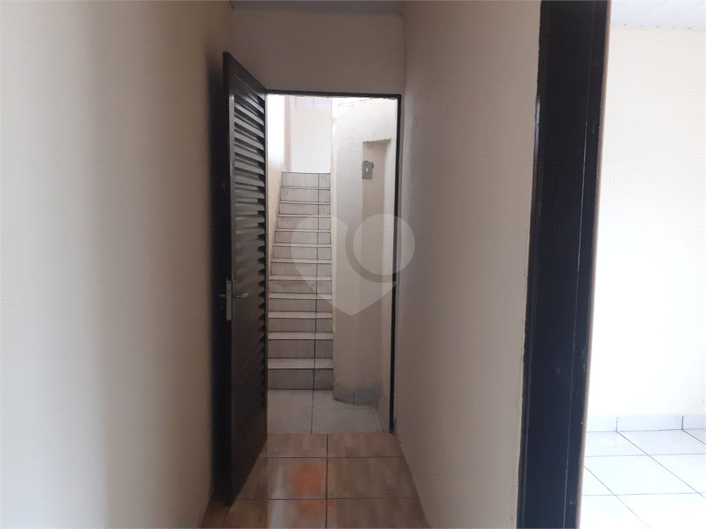 Sobrado à venda com 6 quartos, sendo 1 suíte,  em Jardim Las Vegas, Guarulhos, SP