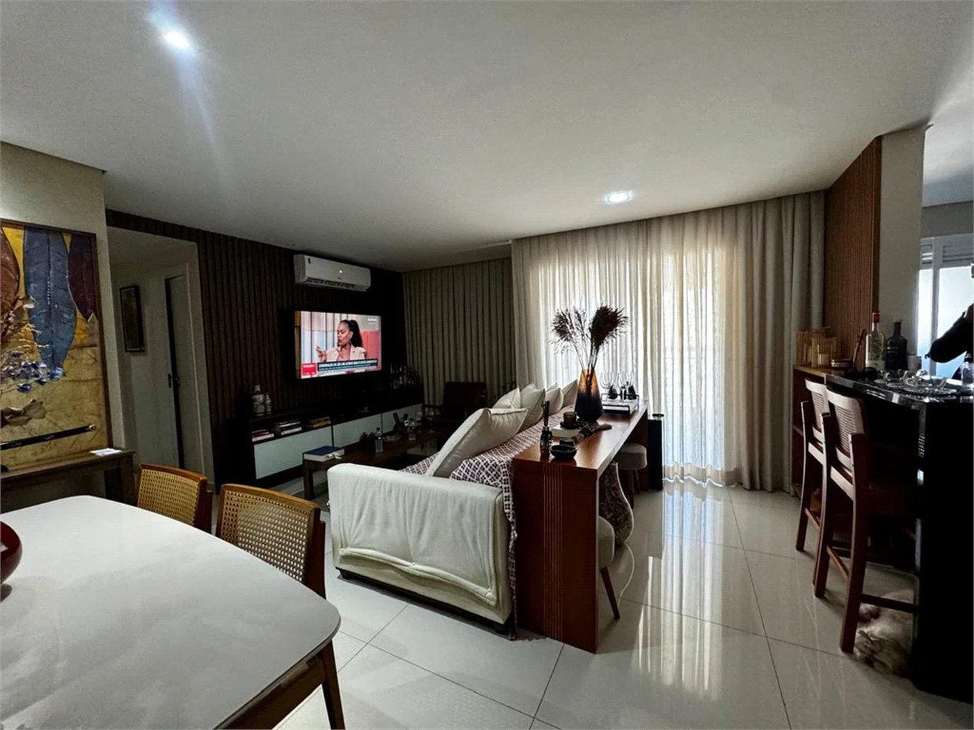 Apartamento à venda com 3 quartos, sendo 1 suíte, em Parque Reboucas, São Paulo, SP
