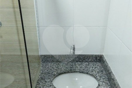 Apartamento à venda com 2 quartos em Vila Invernada, São Paulo, SP