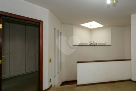 Casa de Vila à venda com 4 suítes em Jardim Prudência, São Paulo, SP