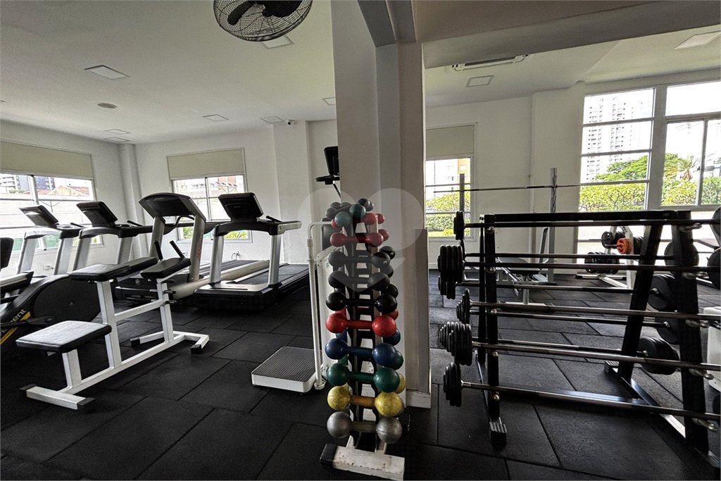 Apartamento para alugar com 3 suítes em Vila Romana, São Paulo, SP
