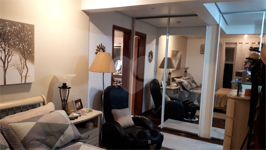 Cobertura à venda com 4 quartos, sendo 3 suítes, em Santana, São Paulo, SP