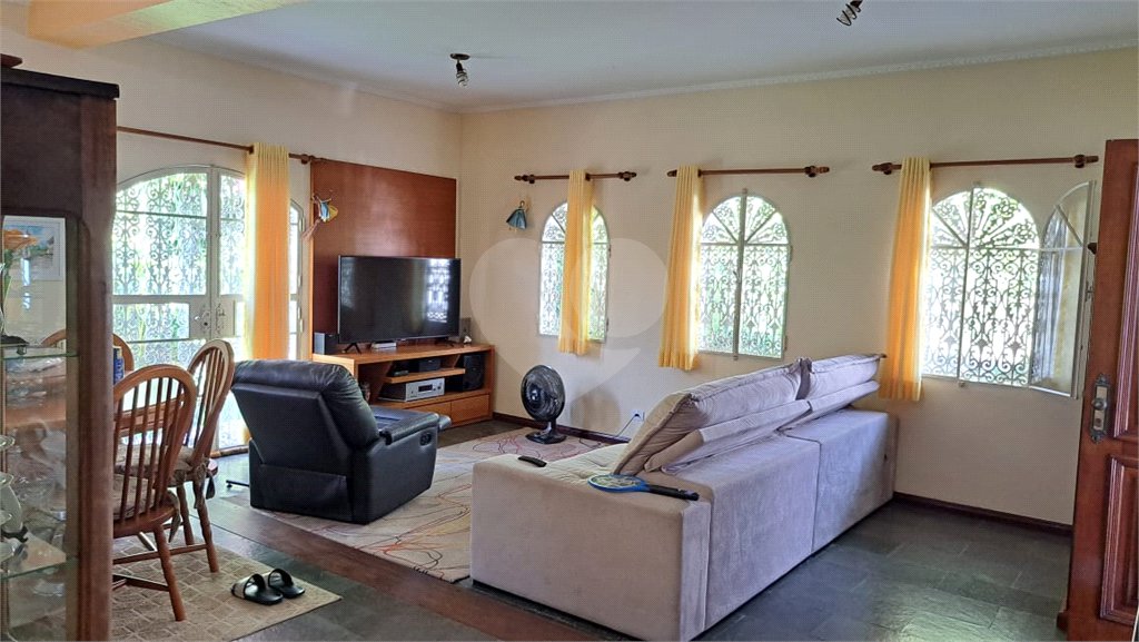 Casa à venda com 3 quartos, sendo 2 suítes, em Jardim Paraíso, Itu, SP