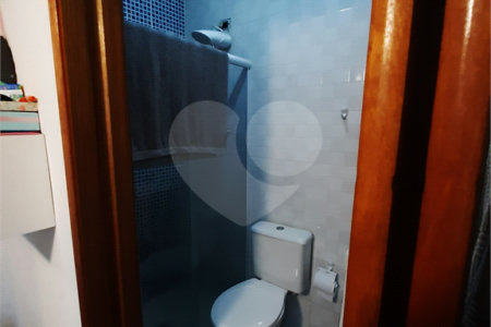 Casa Térrea à venda com 2 quartos, sendo 1 suíte, em Vila Nivi, São Paulo, SP