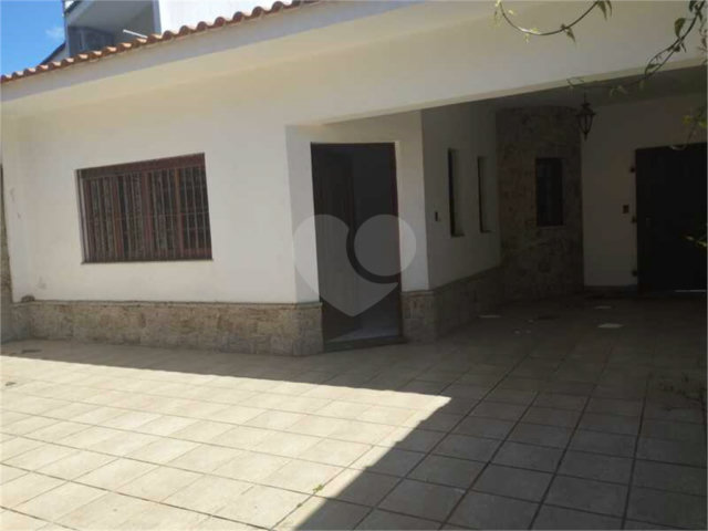 Casa à venda com 4 quartos, sendo 1 suíte,  em Santana, São Paulo, SP