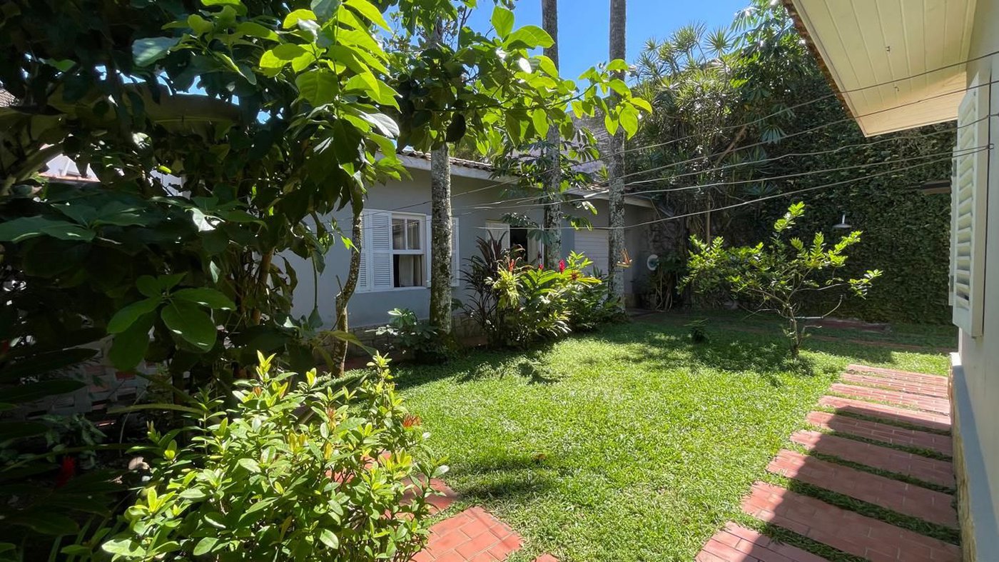 Casa com 5 dormitórios à venda, 343 m² por R$ 1.800.000,00 - Enseada - Guarujá/SP