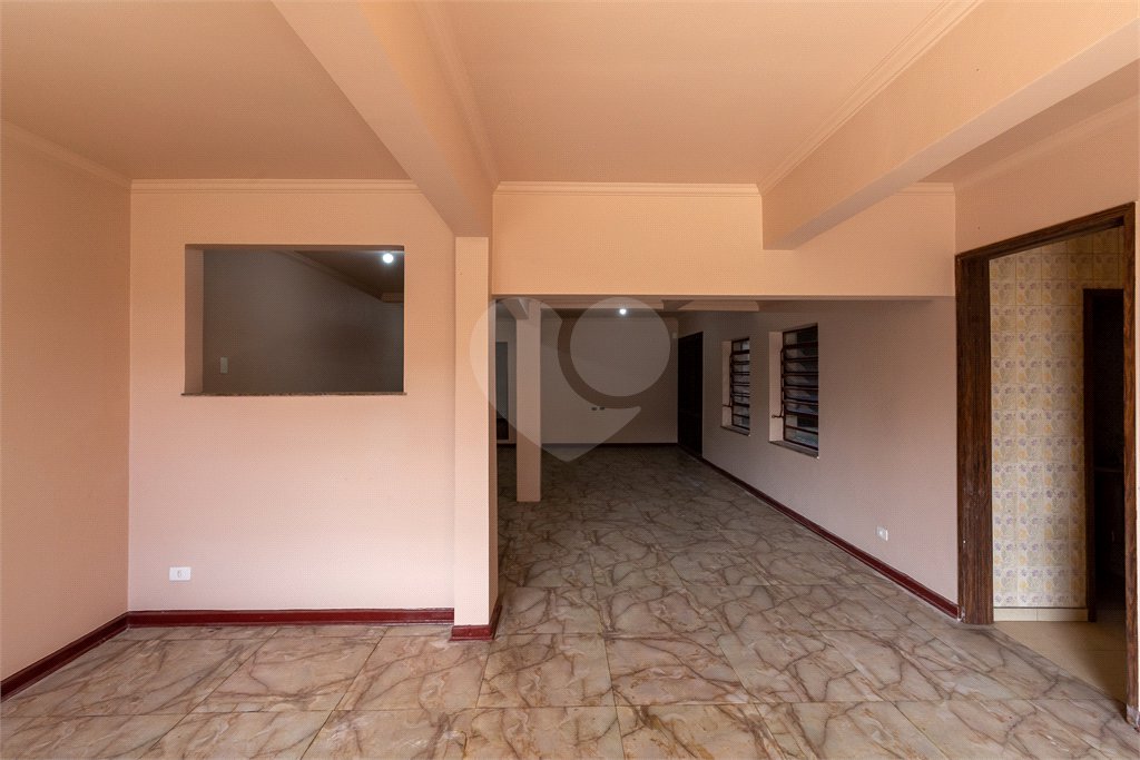 Casa à venda com 4 quartos, sendo 2 suítes, em Perdizes, São Paulo, SP