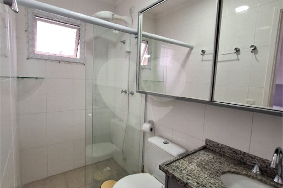 Casa à venda com 3 quartos, sendo 1 suíte, no condomínio Res San Raphael, São Paulo - SP