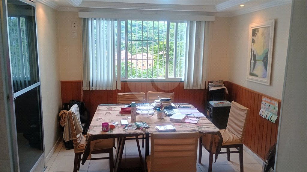 Villagio à venda com 3 quartos em Senador Vasconcelos, Rio de Janeiro, RJ