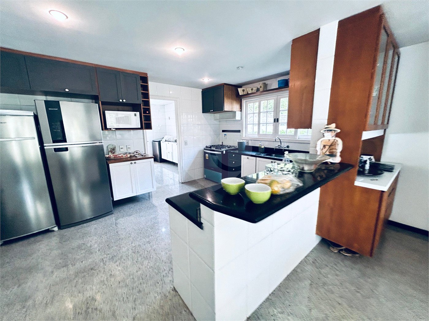 Casa à venda com 8 quartos, sendo 7 suítes, em Barra da Tijuca, Rio de Janeiro, RJ