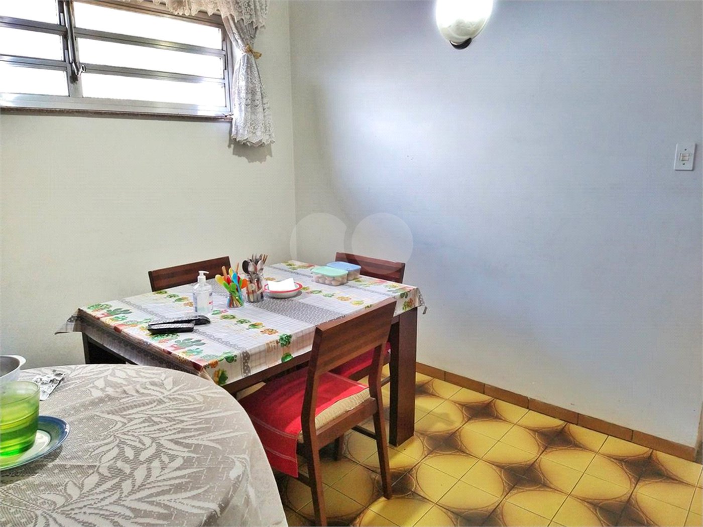 Casa à venda com 2 quartos, sendo 1 suíte, em Vila Comercial, São Paulo, SP