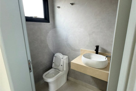 Casa à venda com 3 quartos, sendo 1 suíte, no condomínio Reserva Central Parque, Salto - SP