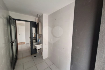 Apartamento à venda com 2 quartos, sendo 1 suíte,  em Vila Esperança, São Paulo, SP