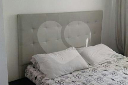 Apartamento à venda com 3 quartos, sendo 1 suíte,  em Jardim Ester Yolanda, São Paulo, SP
