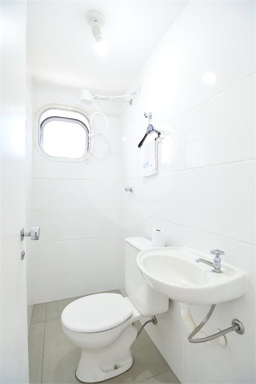 Apartamento à venda com 4 quartos, sendo 2 suítes,  em Brooklin Paulista, São Paulo, SP