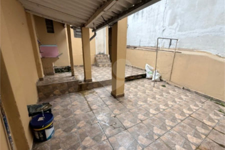 Sobrado à venda com 3 quartos em Jardim Trussardi, São Paulo, SP
