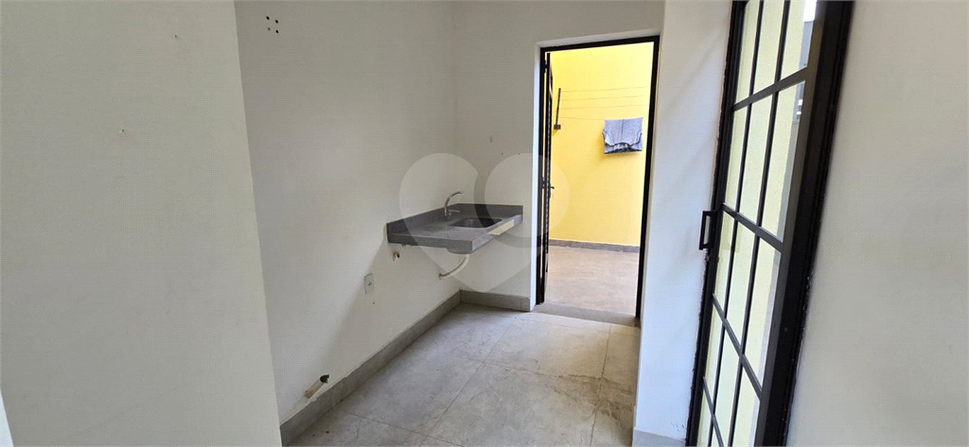 Casa à venda com 3 suítes em Jardim Nova América, Louveira, SP